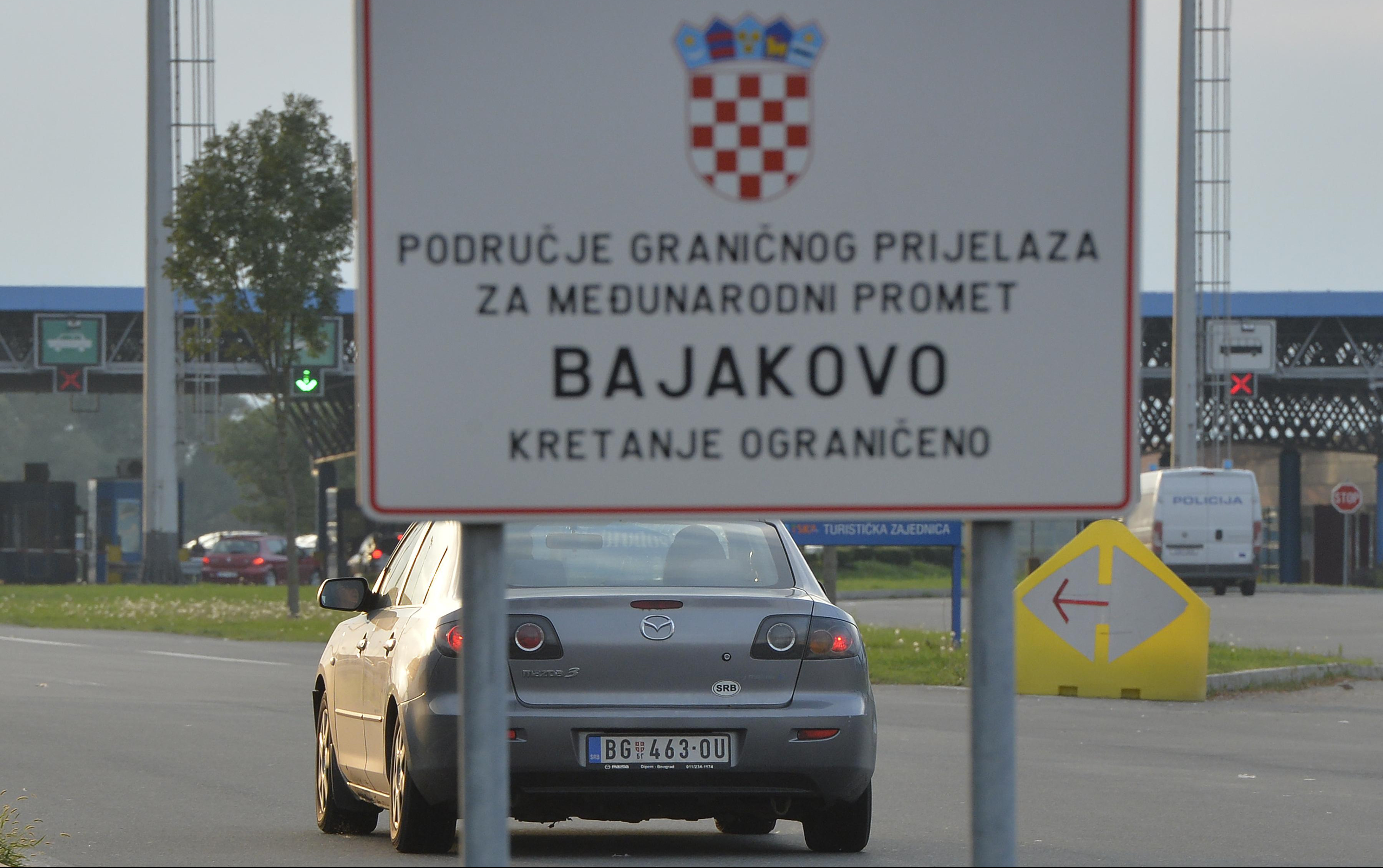 OD PONOĆI na granicama sa Hrvatskom važe NOVA PRAVILA ZA SRBE